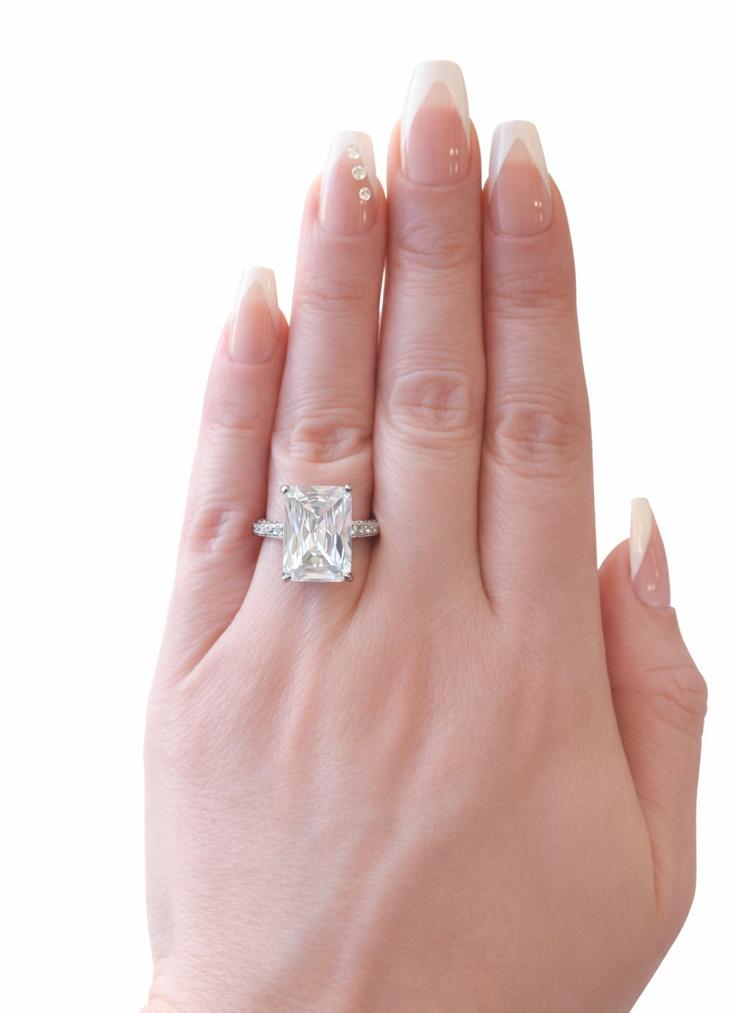 Valentina Radiant Solitaire Ring